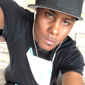 Meet your Posher, Warren